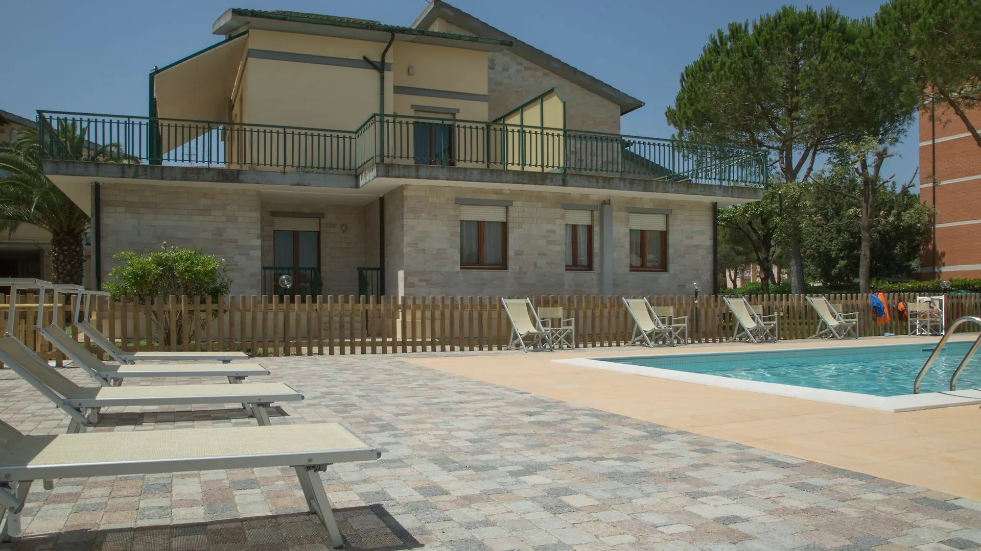 Appartement Residence Le Villette Follonica